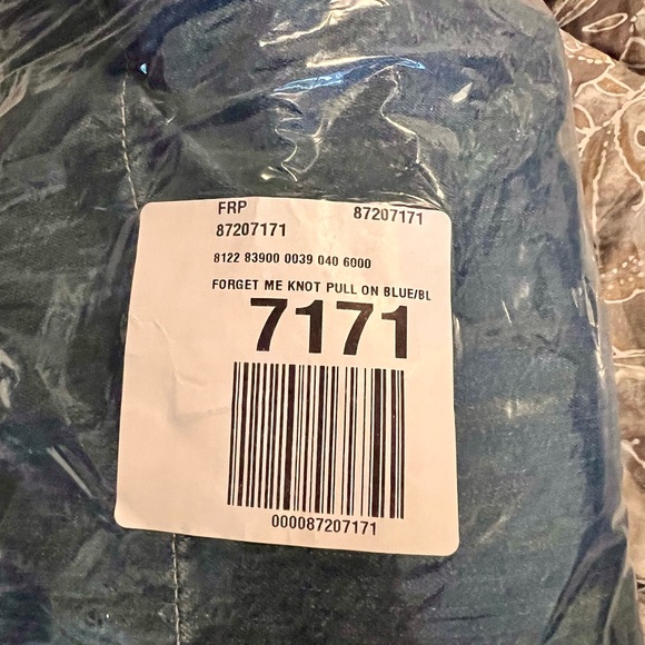 Free People Forget Me Knot Jeans NWT - Picture 8 of 11